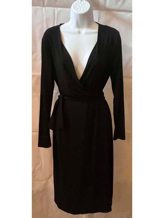 Bandolino Dresses & Skirts - NWT Bandolino Black Faux Wrap Belted Midi Dress Long Sleeve M